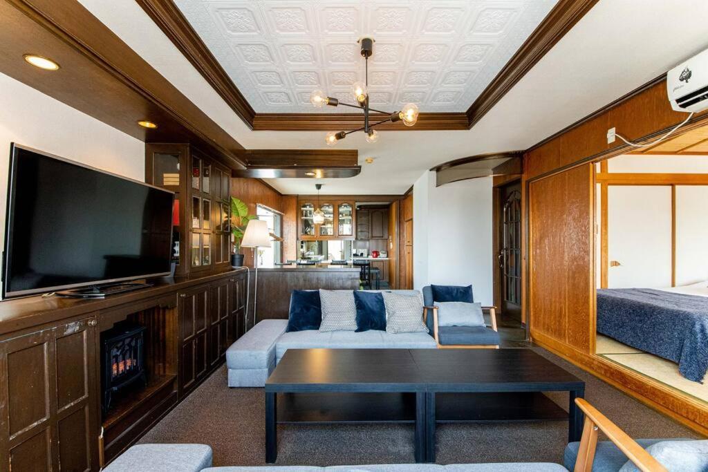 Apartment Sanacion Motomachi 7 なんばで150平米の広々空間 最大14名 Netflix見れます Osaka
